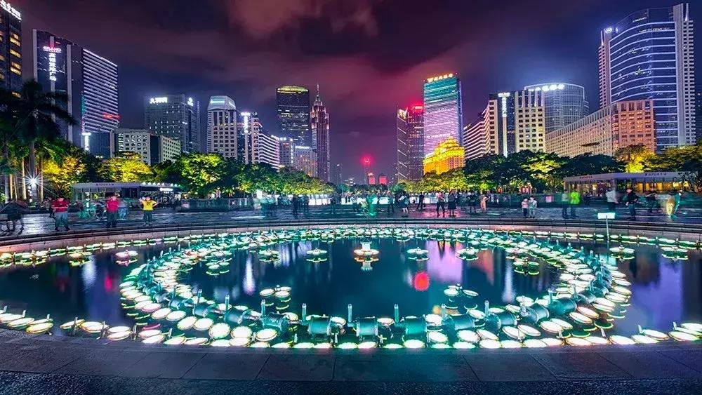 广州花城广场旅游攻略，别光拍小蛮腰，这些地方才最有味道