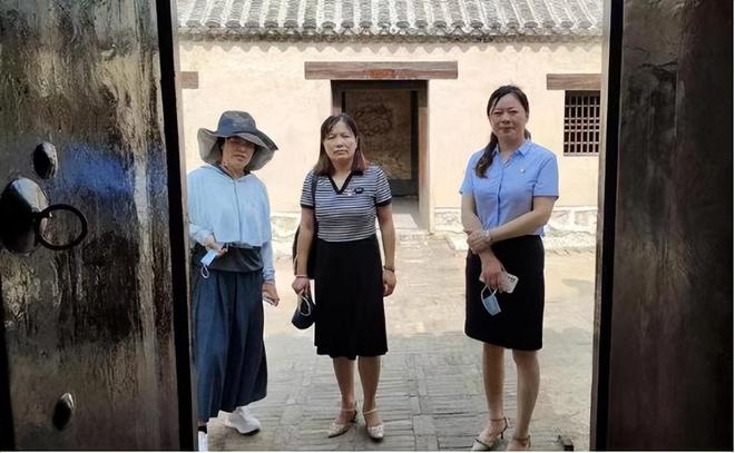 被错误羁押1399天当事人要求追责