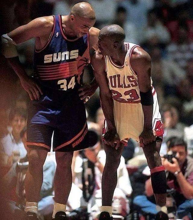 特奥NBA，当兄弟篮球撞上职业舞台